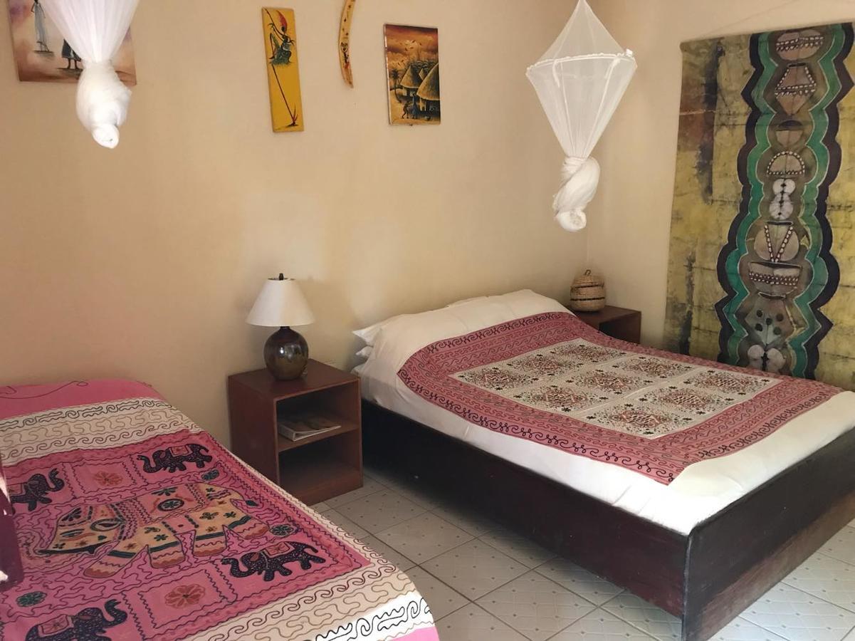 The Gunjur Project Lodge מראה חיצוני תמונה