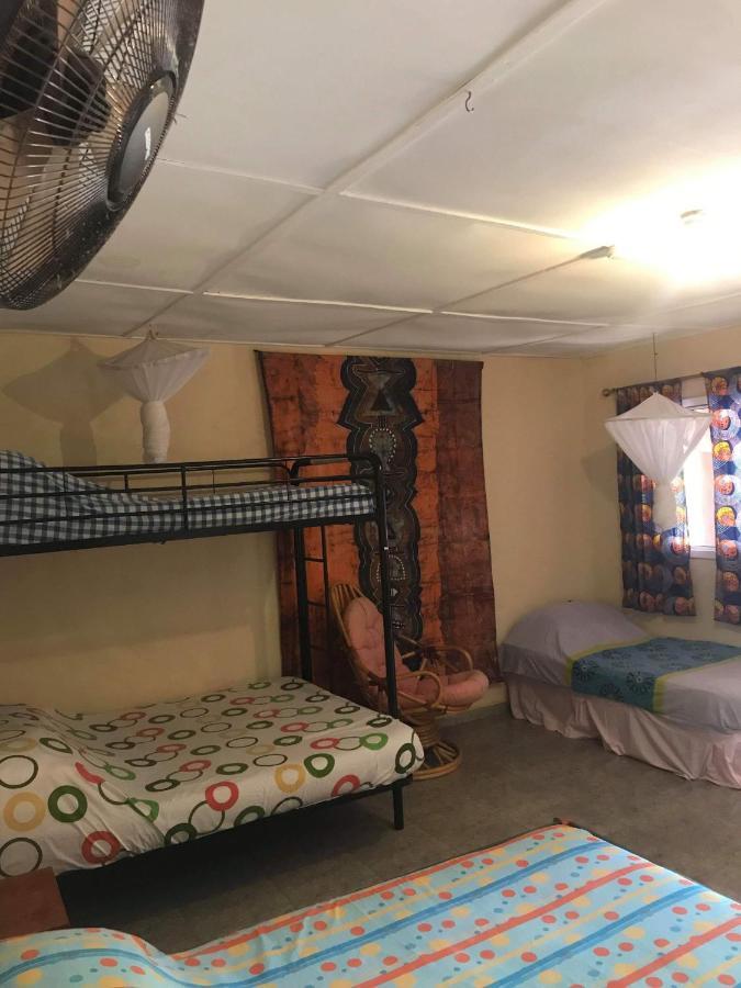 The Gunjur Project Lodge מראה חיצוני תמונה